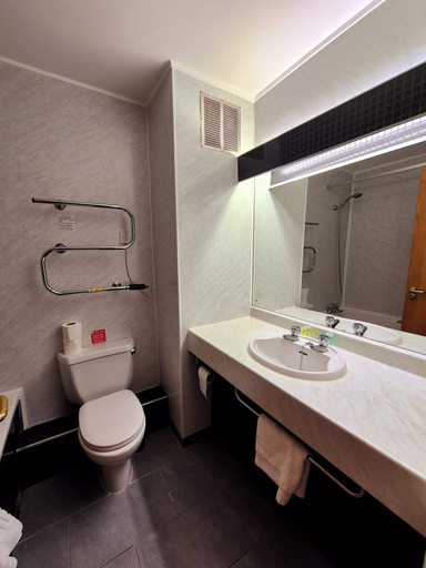 Bathroom 4, Supreme Inn Boston, Lincolnshire
