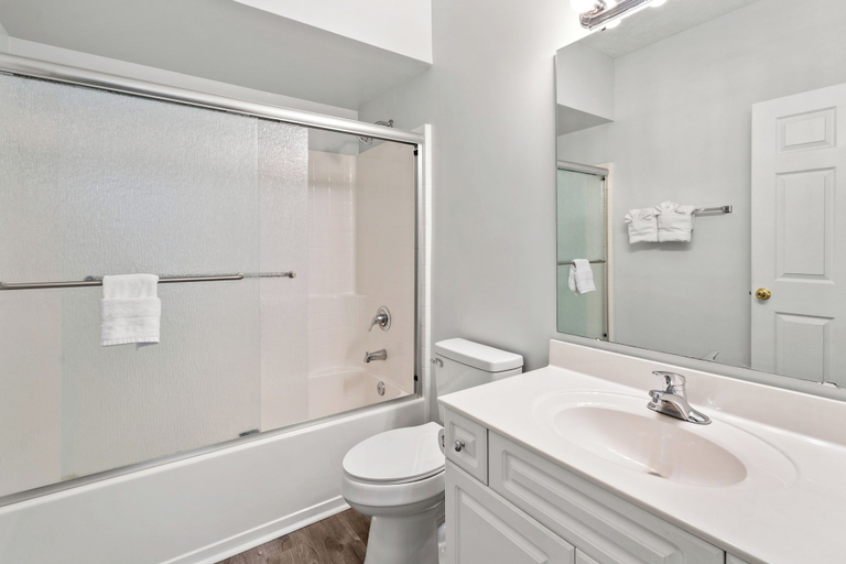Bathroom 3, Ocean Keys 2 Blocks To The Ocean, Horry