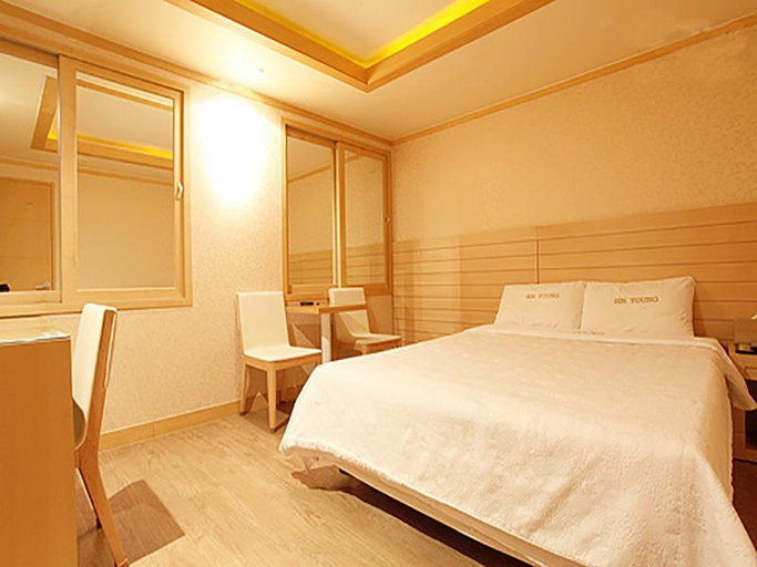 Bedroom, Sinyoung Motel, Yeongdeungpo