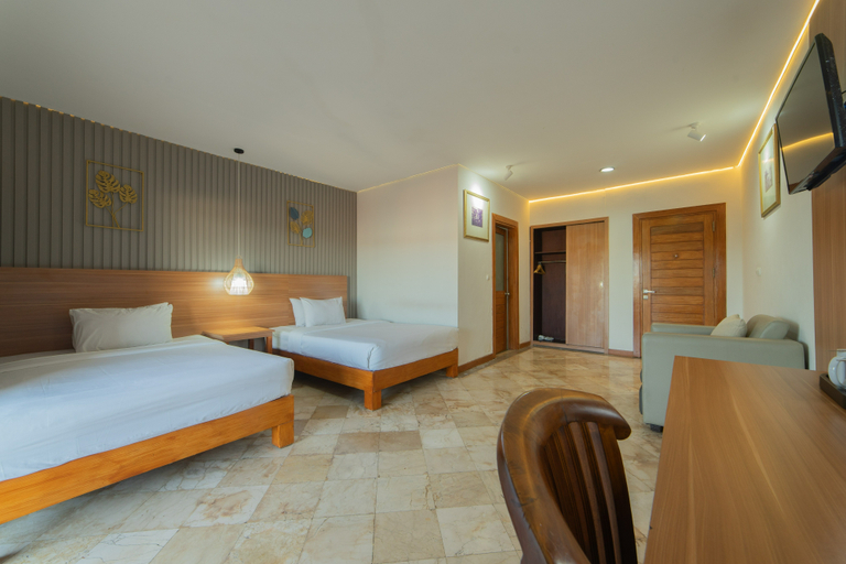 Bedroom 12