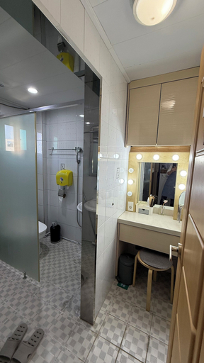 Bathroom 4, Ganderak Guesthouse - Hostel, Jeju