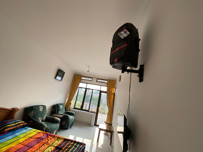 Bedroom 2, Kamar no 5, Bogor