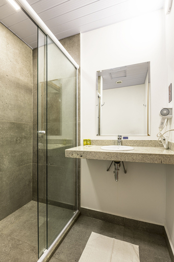 Bathroom 3, Hotel Graal Inn Mairiporã, Mairiporã