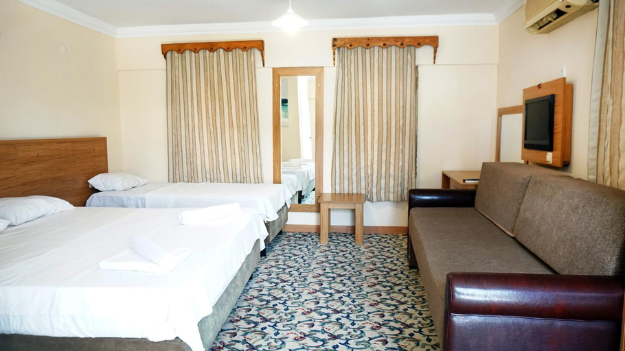 Bedroom 2, The Mood Hotel Gumbet - All inclusive, Bodrum