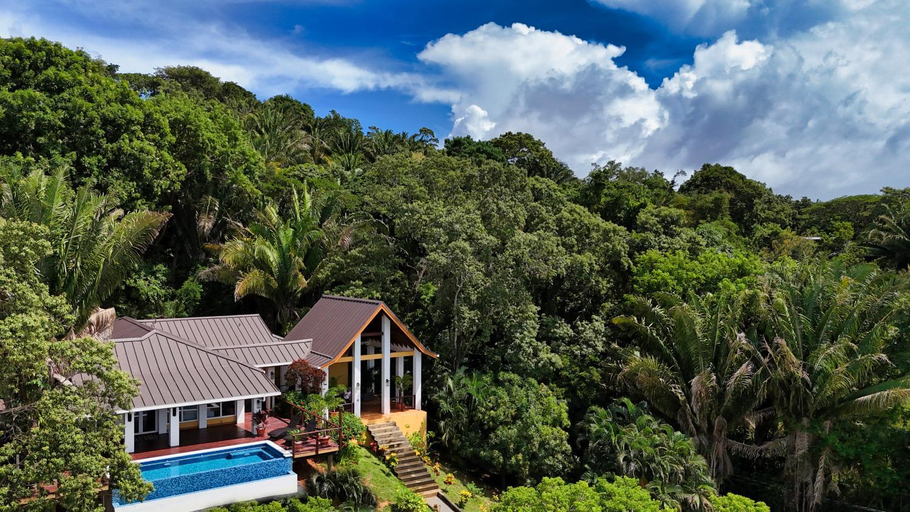 Exterior view 4, Casa Varuna - 2 Bedrooms, Roatán