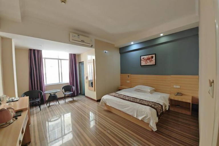 Bedroom 3, Tiandong Lafaite Royal Hotel Hotel, Baise