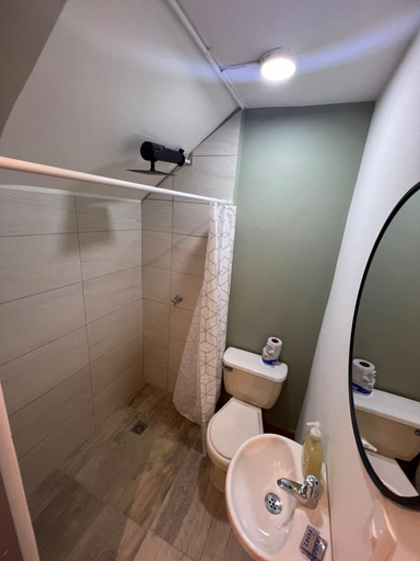 Bathroom 2, Loft Recuerdos de mi tierra, Medellín