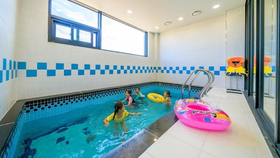 Sport & Beauty 4, Funji Kids Pool Villa Pension, Hwaseong