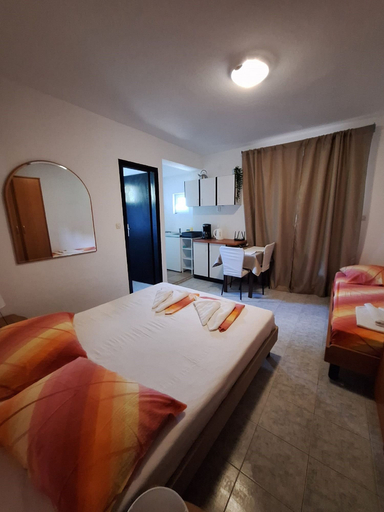 Bedroom 3, Apartments Dalmatin, Ston