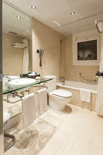 Bathroom 5, Best Western Hotel Mediterraneo, Barcelona