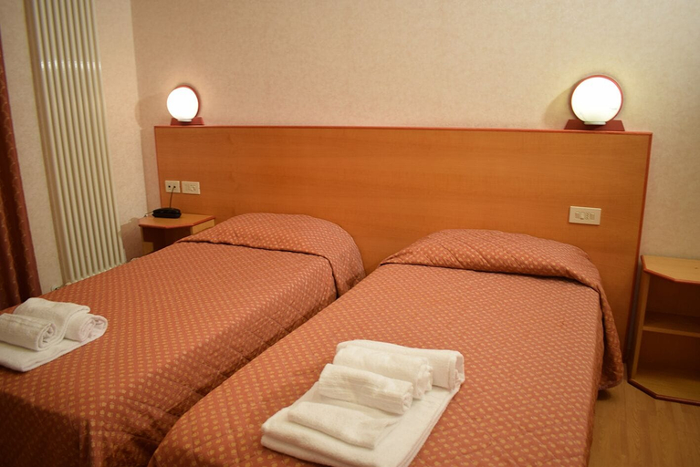Bedroom 2, Hotel Baffo Rosso, Teramo