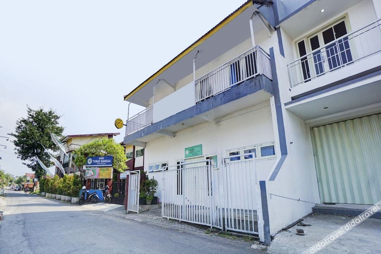 Exterior & Views 1, Edotel Tebe Syariah, Malang
