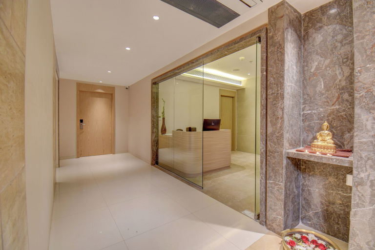 Bathroom 3, The SSK Solitaire Boutique Hotel and SPA, Nashik