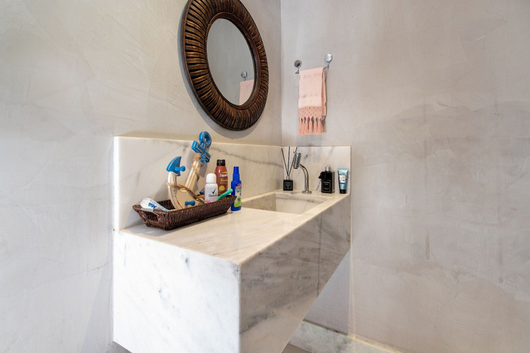 Bathroom, Mansão Varandas - Luxo à Beira Mar por Carpediem, Ceará-Mirim