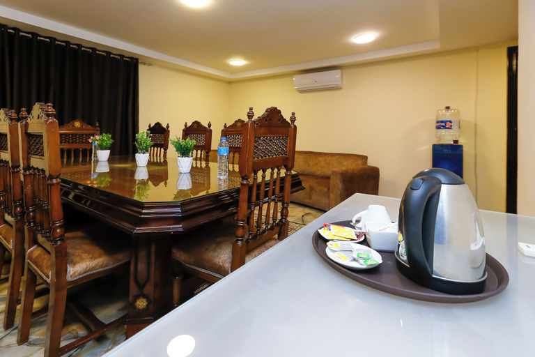 Food & Drinks 4, Turquoise Pyramids Palace, Unorganized in Al Jizah
