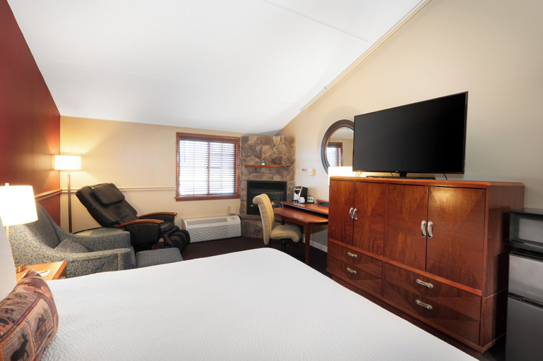 Bedroom 3, Fireside Inn & Suites West Lebanon, Grafton