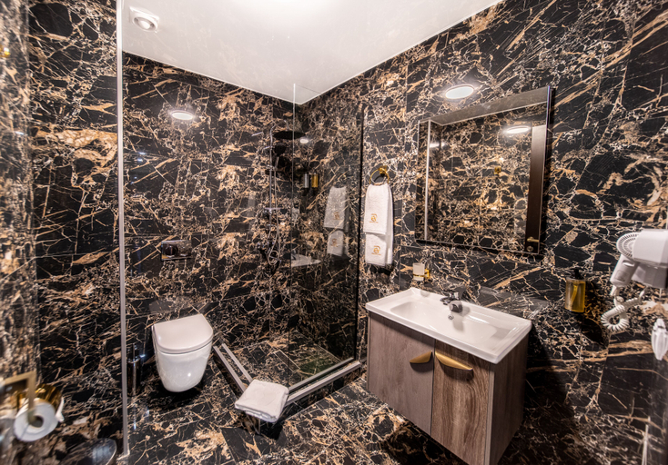 Bathroom, Hotel Residence Plaza, Tbilisi