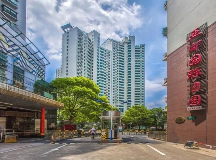 Exterior & Views 2, Tyms 3BR 2BA Apt Near Stadium Line 1 4, Shanghai