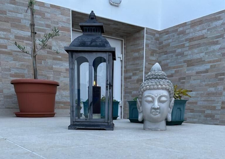 Exterior & Views, Blue Moon Guesthouse, Lagos
