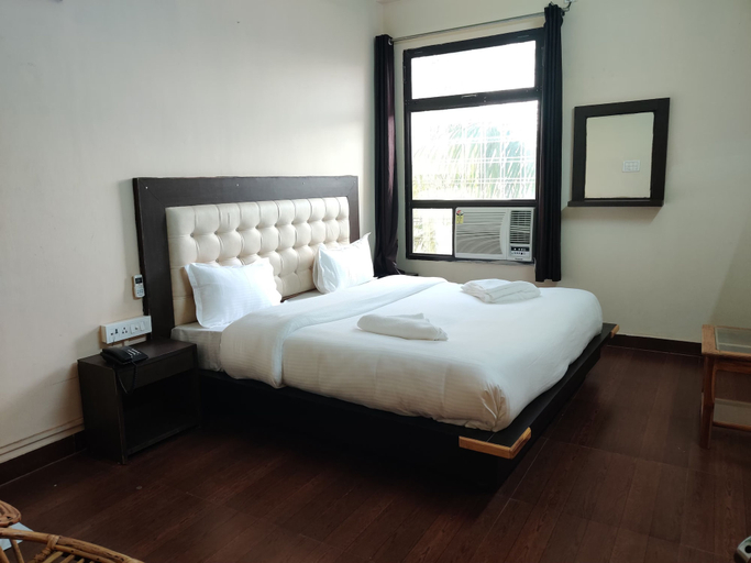 Bedroom 3, MVT Resort & Restaurant, Garhwal
