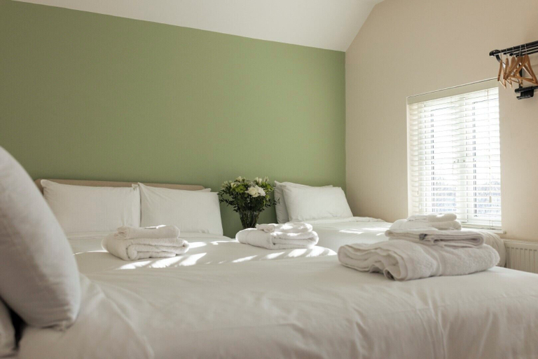 Bedroom 2, The Pavilion Bisley, Surrey