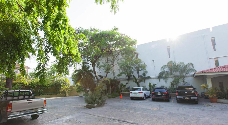 Exterior & Views 2, Le Plaza Hotel, Port-au-Prince