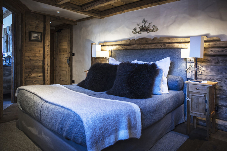 Bedroom 3, Hotel Restaurant La Bouitte - Relais & Châteaux - 2 étoiles Michelin, Savoie