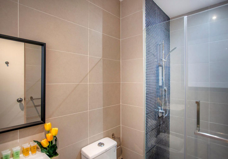 Bathroom 4, Continew Residence KL CoBNB, Kuala Lumpur