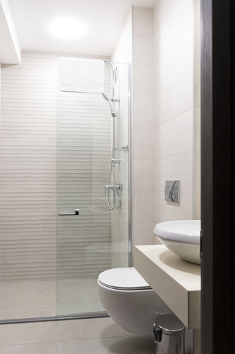 Bathroom 4, Paliani Hotel, Mestia