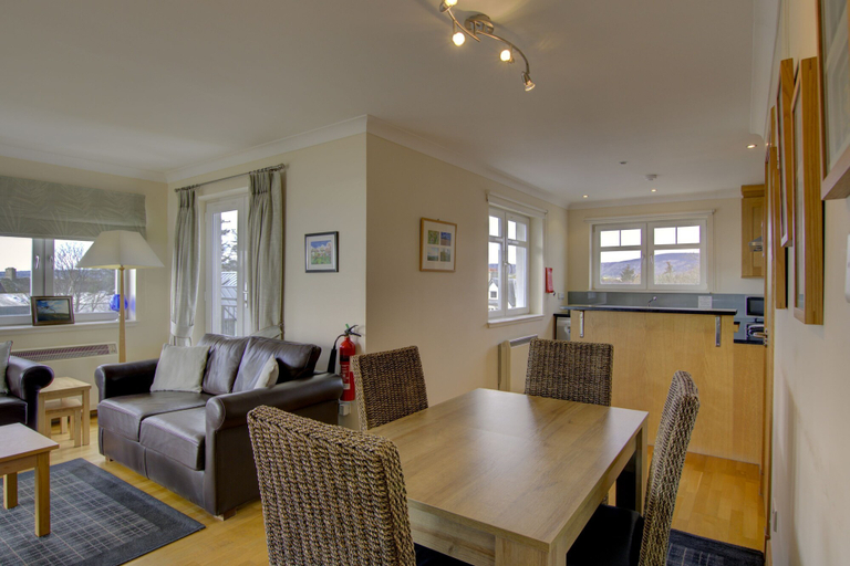 Room 2, No 17 The Links Apartment Brora, Highland