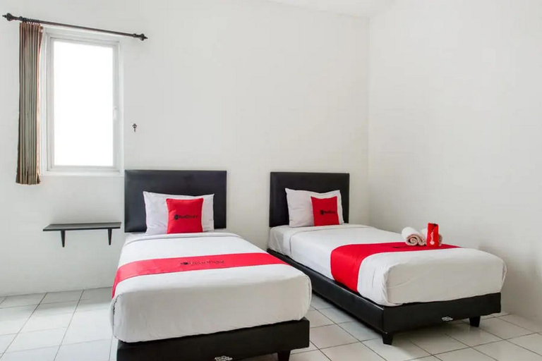 Bedroom 9