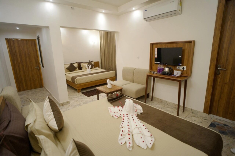 Bedroom 2, Serenity By The Ganges, Hardwar
