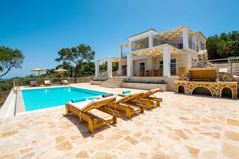 Room 2, Tania Villa - Elegant 4 BR Villa With Private Pool, Ionian Islands