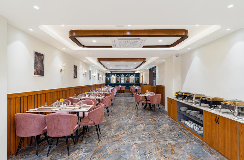 Food & Drinks, Sinclairs Udaipur, Udaipur