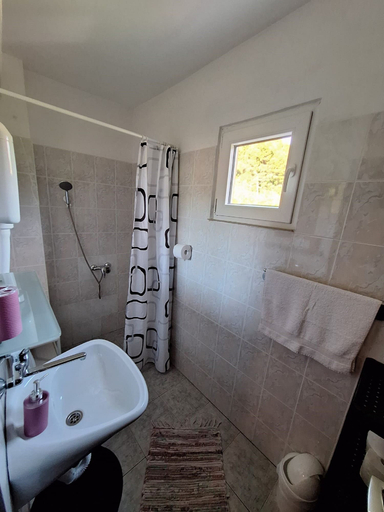 Bathroom 4, Apartments Dalmatin, Ston