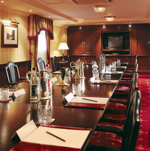 Food & Drinks 5, Mercure Stratford upon Avon Shakespeare Hotel, Warwickshire