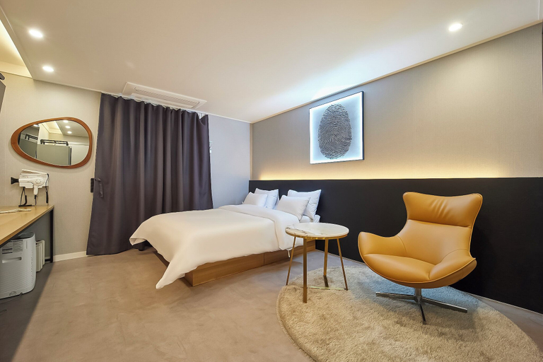 Bedroom 3, Carlton Hotel Bupyeong, Gyeyang