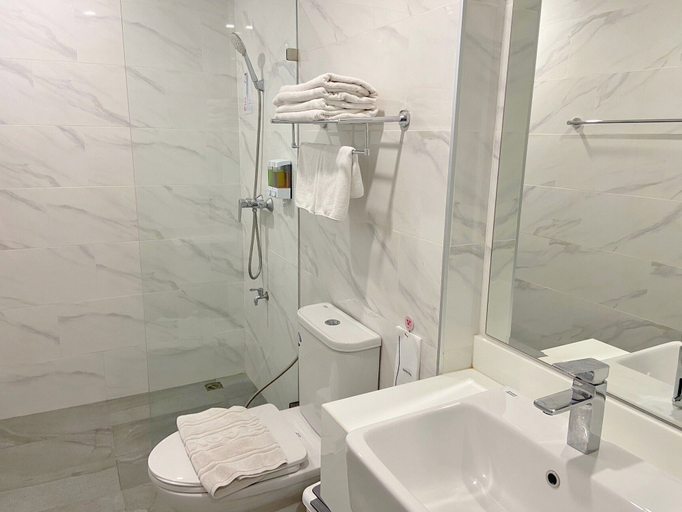 Bathroom 4, GRAND PA Hotel&Resort Lamphun Chiang Mai, Muang Lamphun