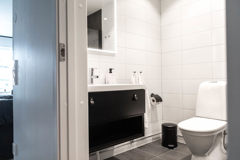 Bathroom 3, Sky Hotel Apartments City, Linköping