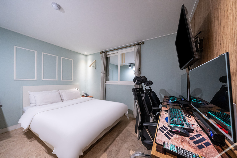 Bedroom 2, Cheonho Seven, Gandong