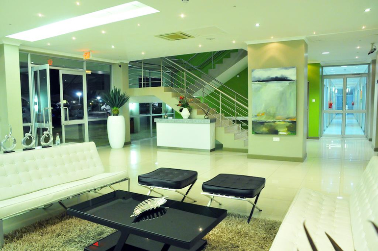 Public Area 2, Travelodge Gaborone, Gaborone