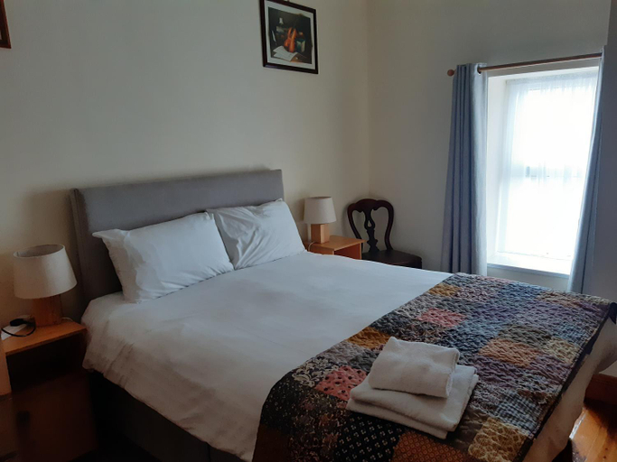 Others 4, Bective Street Accommodation