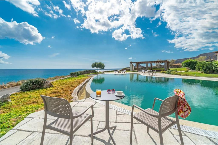 4, Villa Caves II, Crete