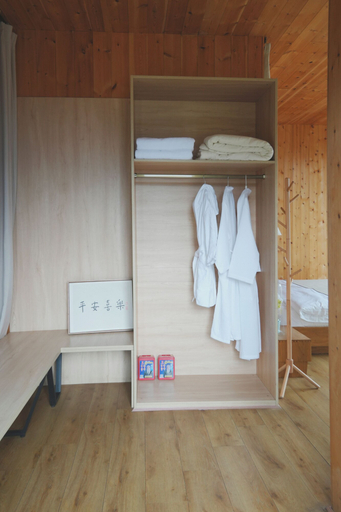 Bedroom 3, Chunqiu Banshan Leisure Resort, Chengdu