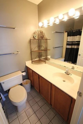 Bathroom, King Charles Avenue 408 #2, Sussex