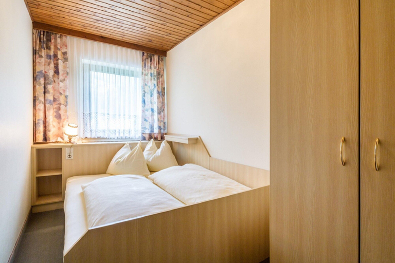 Bedroom 3, Apartment in Kleinarl Near Ski Lift, Sankt Johann im Pongau