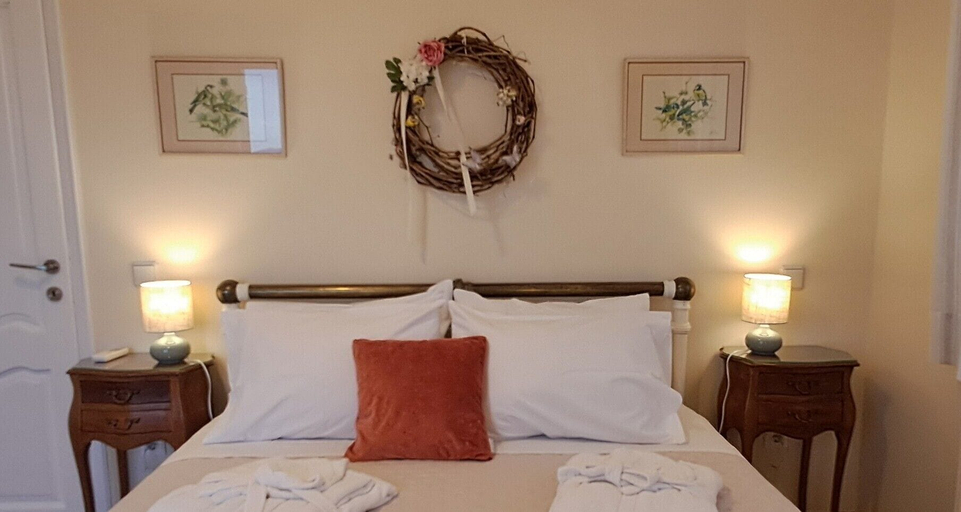 Bedroom 3, Garitsa bay Apartment, Ionian Islands