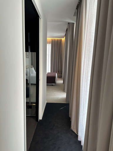 Bedroom 3, Golden Lisbon Hotel, Lisbon