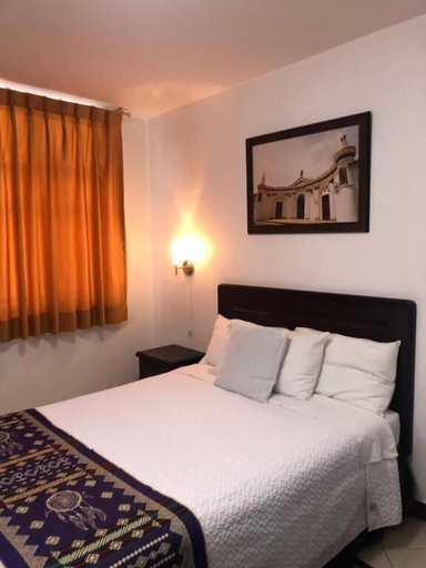 Bedroom 3, Hotel Makroz Colonial, Latacunga