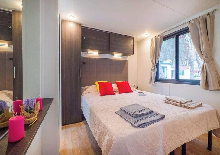Bedroom 2, Camping Bijela Uvala - Eurocamp, Vrsar